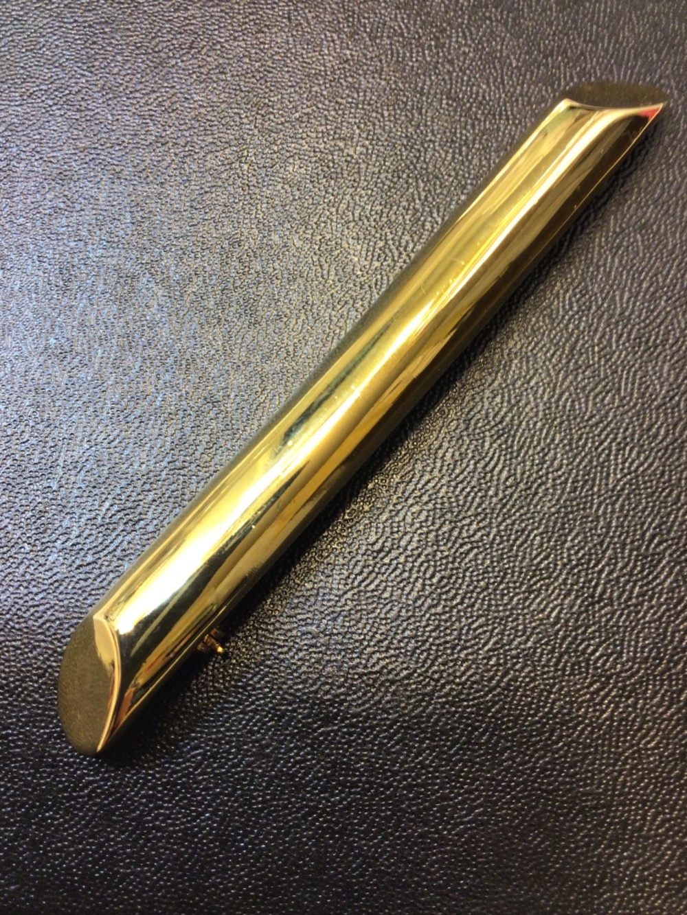 Vintage Minimalist Sleek Long Gold-tone Bar Brooch